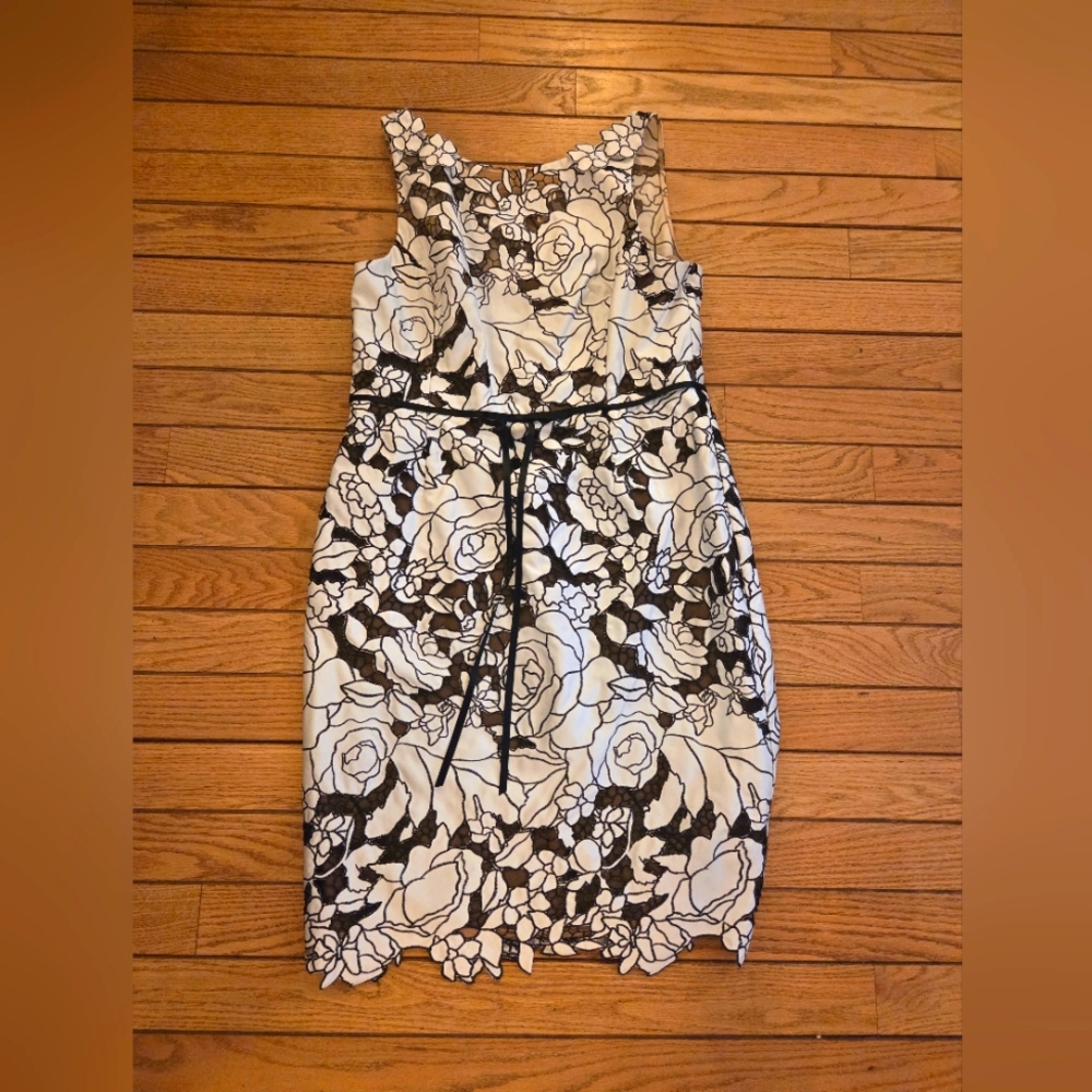 Marchesa Notte Floral Black and White Sleeveless Lace sheath Dress - *NEW*
